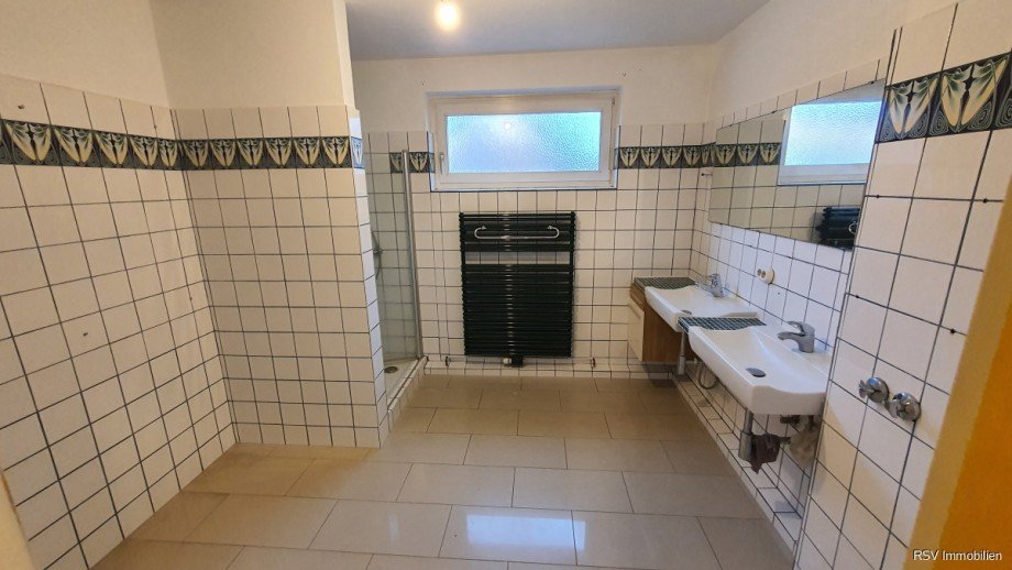 2020_11_09_09_13_54-Fotos TF-Rissener Str 69b, Wedel-20201109_151353 Reihenmittelhaus Wedel
