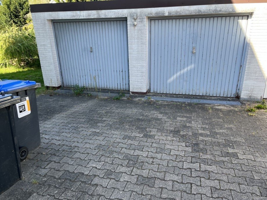 Garagen Etagenwohnung M�lln