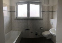 Badezimmer EG Renditestarke Immobilie kurz vor Hamburgs Toren