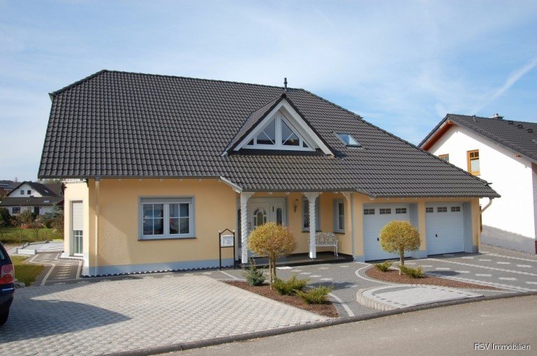 Haus _ Fassade Potsdam Einfamilienhaus Haus mit innerem Wert