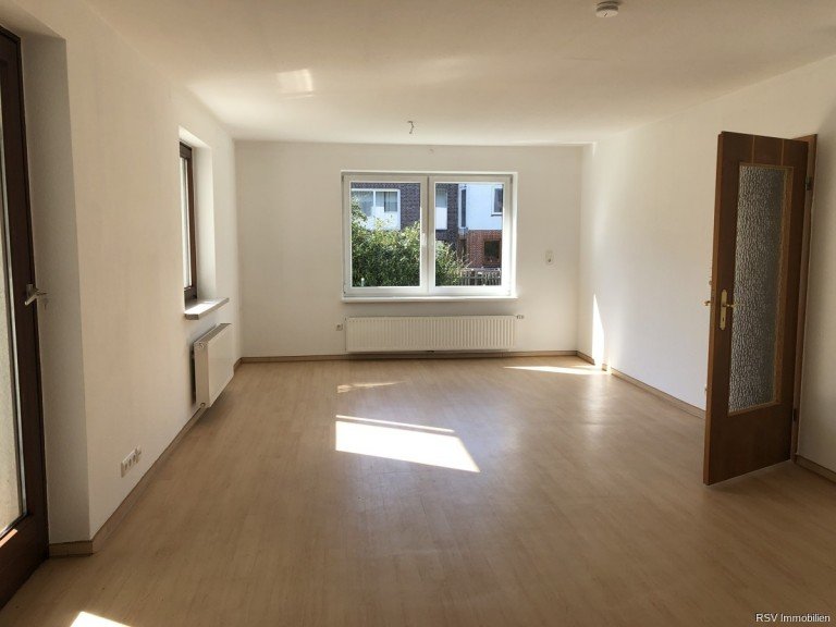 Wonzimmer unteres EG M�lln Etagenwohnung Die Belohnung f�r langes suchen - 3 Zi.-ETW in M�lln -
