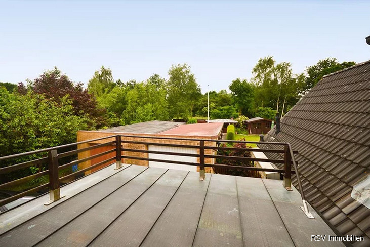 Balkon f�r Freizeitgestaltung Zimmer Neum�nster-Faldera